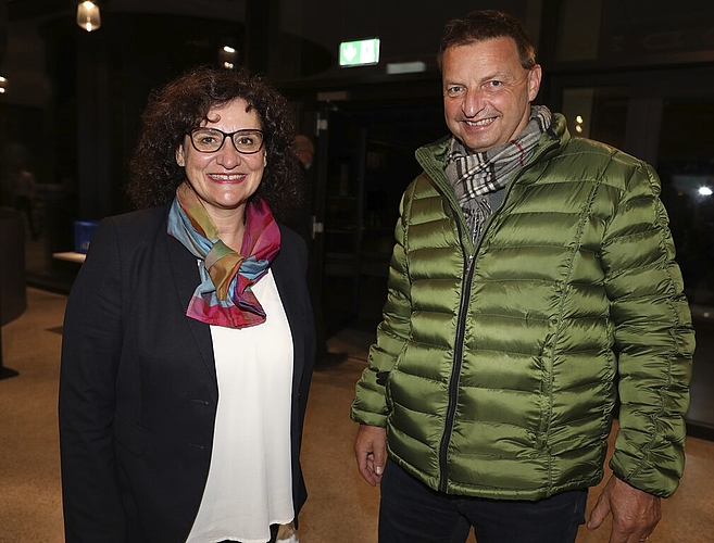 «Ich bin sicher, dass unsere Argumente die Bevölkerung überzeugen werden.» Eine optimistische Stadtpräsidentin Christine Kaufmann (CVP) mit Rolf Imgrüth, Sportkommissionspräsident.
