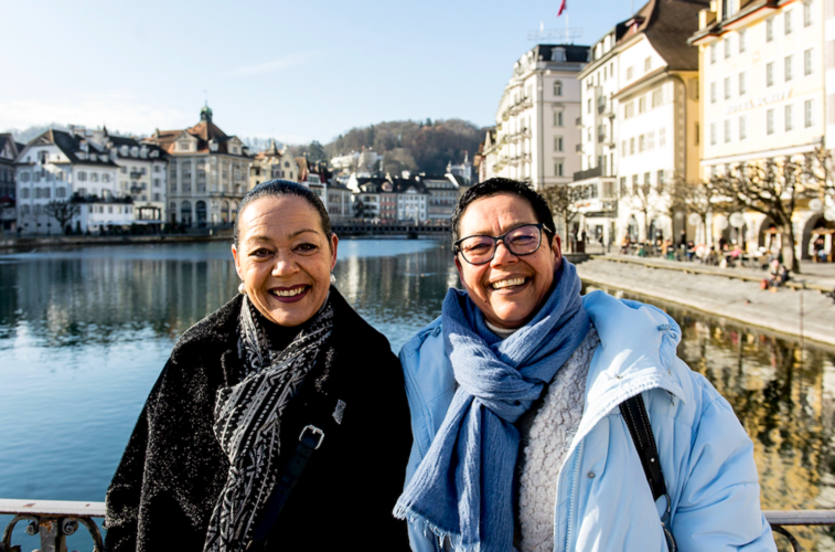 Sandra Anliker (links) und Doris von Flüe: «Wir haben genügend Grünflächen. Verschwinden Tradition, Werte und Bräuche auch?»
