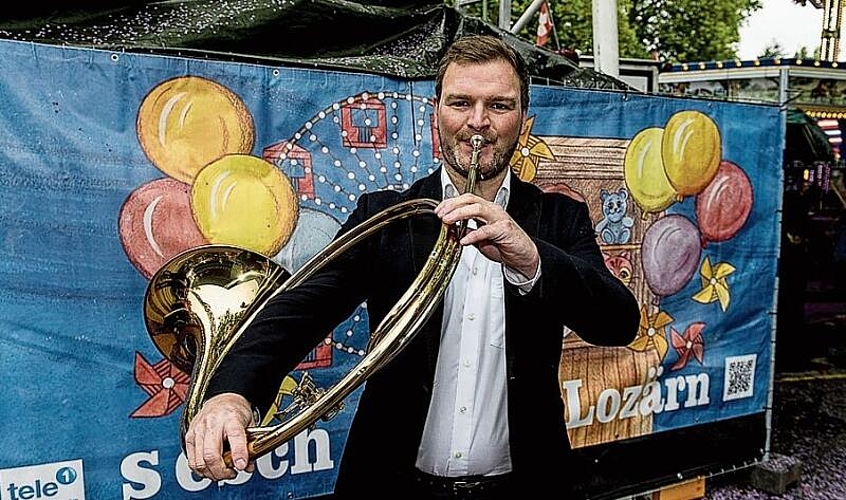 Pirmin Müller spielte zum Auftakt eine Fanfare aus «Rendez-vous de chasse» von Rossini.
