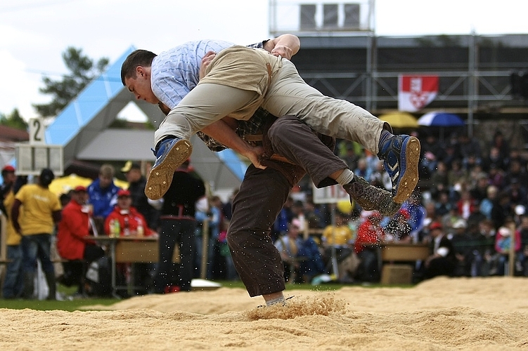 Nach mehreren coronabedingten Verschiebungen soll das kantonale Schwingfest in Rothenburg von 25. bis 29. Mai 2022 definitiv stattfinden. Bild: PD
