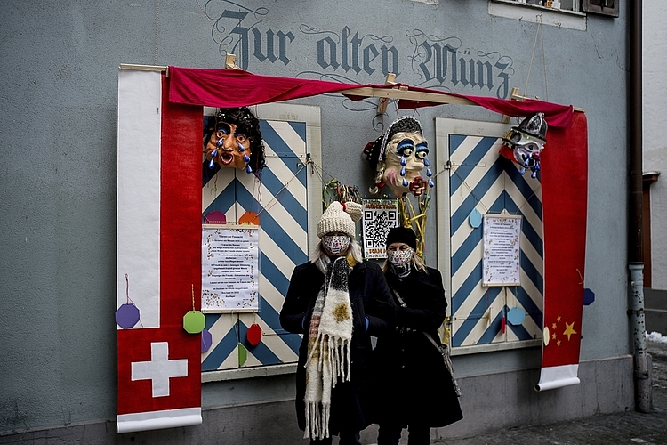 Münzgass-Initiator und Ronfäger-Mitglied Beat Felder und Kirsten Jenny (v. l.) freuen sich auf das 50-Jahr-Jubiläum der Guuggenmusig im nächsten Jahr.
