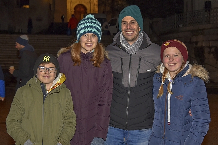 «Uns hat die Geschichte vom Wolf, vom Fuchs und vom Bären am besten gefallen», meinten (v. l.) Lovis Bissig, Chiara Engelberger, Nils Thalmann und Luna Bissig.
