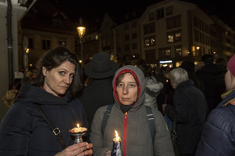 «Traurig und das Weltbild ist zerrüttet», so Barbara Brank (links) und Ruth Egli.
