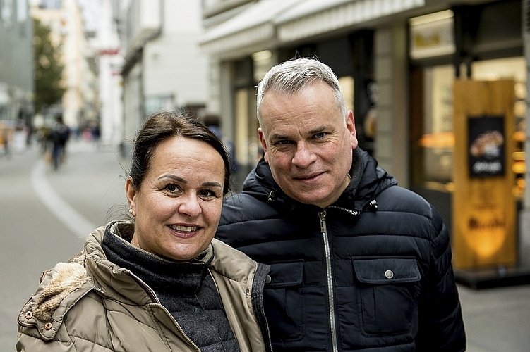 Michèle und Andy Helfenstein kaufen direkt ab Hof und berücksichtigen lokale Produzenten.