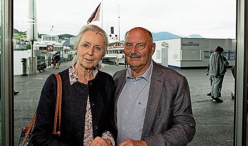 Benedikt Weibel, ehemaliger Direktor SBB, und Marie-Theres «Maite» Nadig, ehemalige Schweizer Skirennfahrerin und Goldmedaillengewinnerin Olympische Winterspiele 1972.
