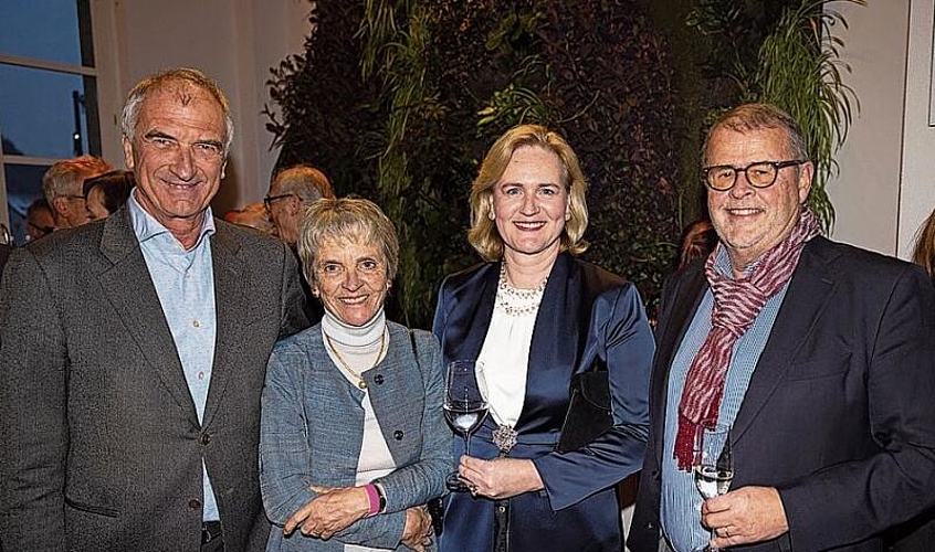 V. l.: Jürg Meyer, Beirat des LT-Stiftungsrates, Ehefrau Sibylle, Birgit Aufterbeck Sieber, ehe­m. Stiftungsratspräsidentin LT, Marc-André Roth, ehem. Prorektor Berufsschule Luzern.
