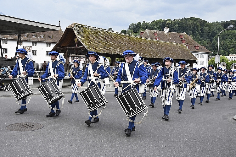 Von 14. bis 22. Juli erwartet die Lucerne Marching Band am Basler Tattoo ihren bisher grösster Auftritt. Bilder: zvg