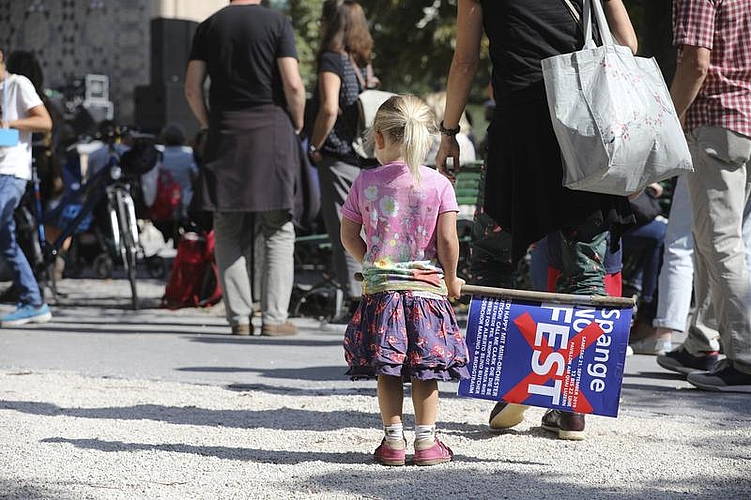 27. September: Die Initiative gegen die Spange Nord wird in der Stadt mit 72,65 Prozent Ja-Stimmen angenommen. Die Spange Nord scheint endgültig gescheitert zu sein. Bild: Pawel Streit
