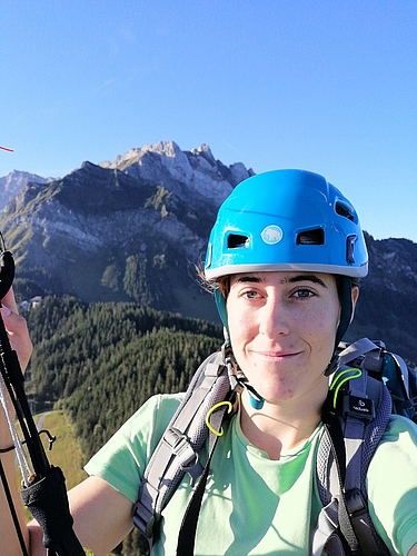 Die 26-Jährige fliegt seit 2016 Gleitschirm.