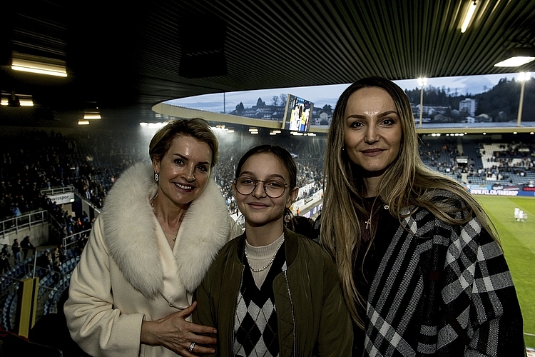 Von links: Rostja Ineichen, Valentina Spaqi und Jessica Spaqi. «Richtig viel Adrenalin während 95 Minuten!», freuten sie sich.