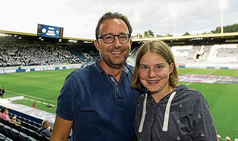 Matthias und Coralie Rüfenacht sind bei jedem Match dabei, ob windig oder mit Regen.