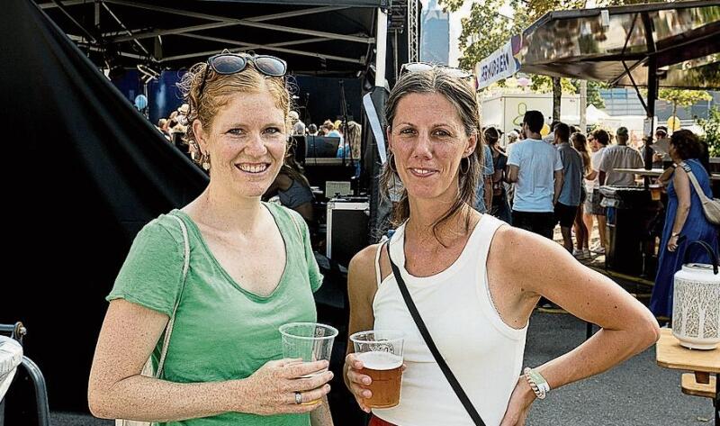 Am Freundschaftszeitgeniessen waren Madeleine Wolf (links) und Sarah Balsiger.