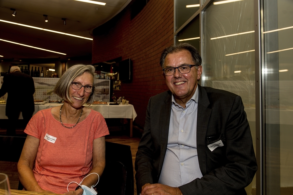 Nationalratsvertretung mit Prisca Birrer-Heimo und Peter Schilliger. Ihn faszinierte als Kind der Spiegelsaal im Gletschergarten mehr als das Denkmal.