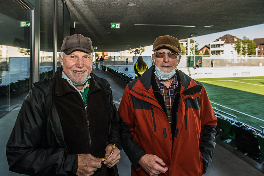 Hans-Ruedi (links) und Edy Lörch hofften auf einen Sieg.
