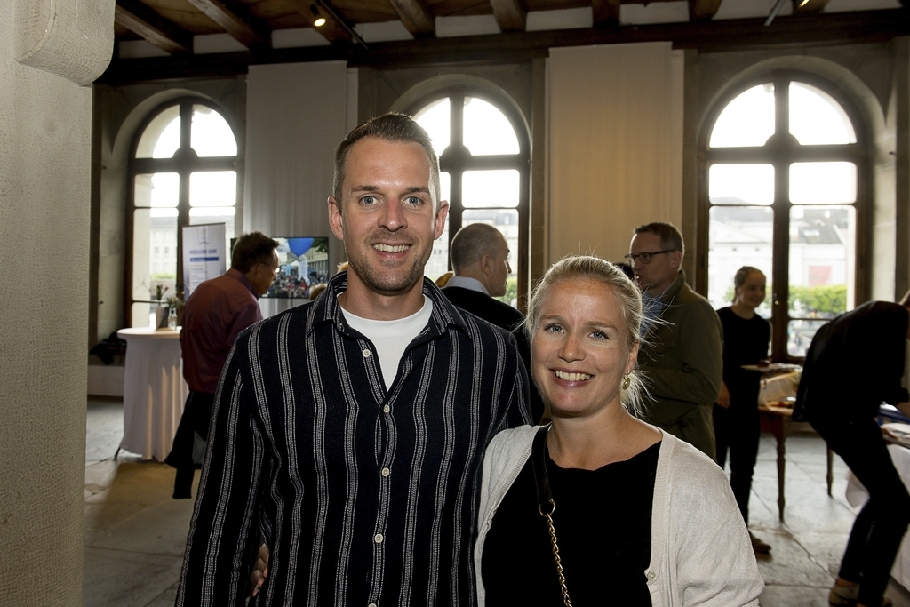 Philipp Burkhardt, Auviso, mit Deborah Burkhardt. Beide waren schon einige Male als Teilnehmer:in dabei und am Samstag besorgt, dass die Lautsprecher funktionierten.
