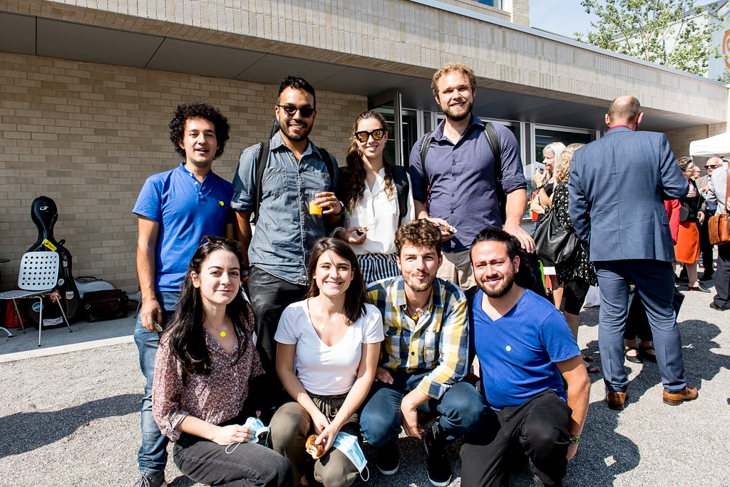 Die Studentinnen und Studenten freuen sich, dass die vier verschiedenen Studienrichtungen ab dieser Woche an einem Standort vereint sind.
