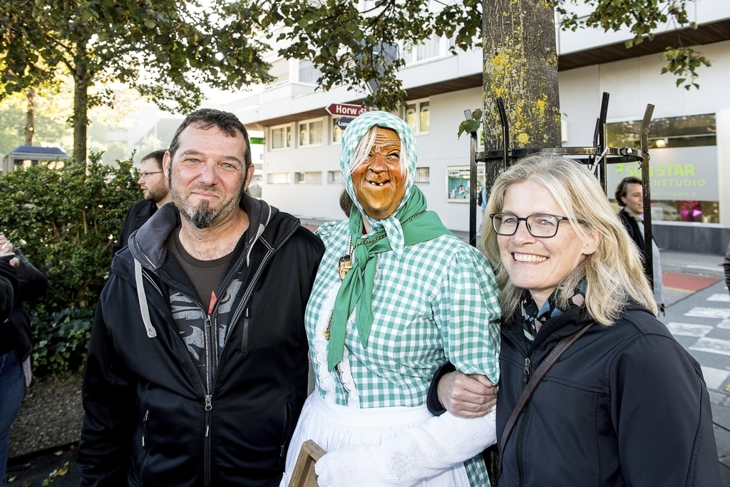 Freuen sich jetzt schon auf die nächste Fasnacht: Cello Cavigelli, Waltraud Rettenmeier und Vreni Cavigelli (von links).
