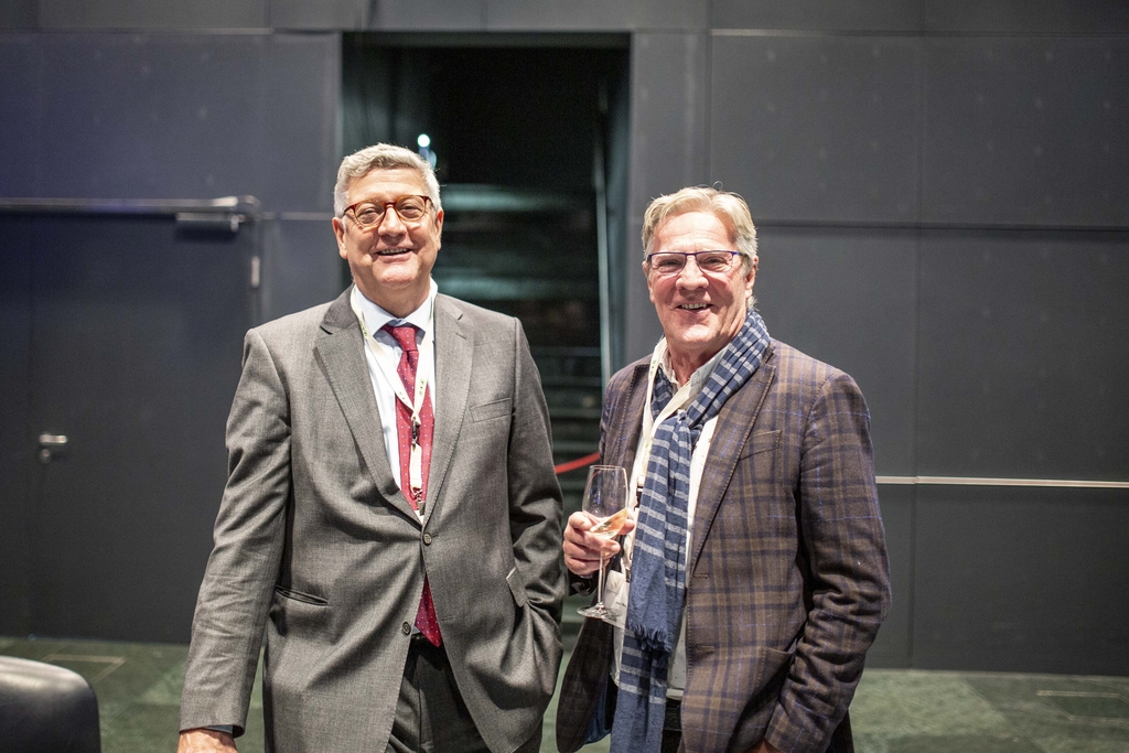 Ronald Joho-Schumacher (l.) und Jean Wey gehörten zum Gründerteam der Wirtschaftsarena, die auch unter dem Namen «Perspektiven für den Wirtschaftsstandort Zentralschweiz» läuft.
