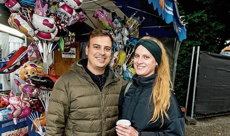 Marc Hofstetter und Nicole Amstad gehen traditionell bei jedem Wetter an die Määs.