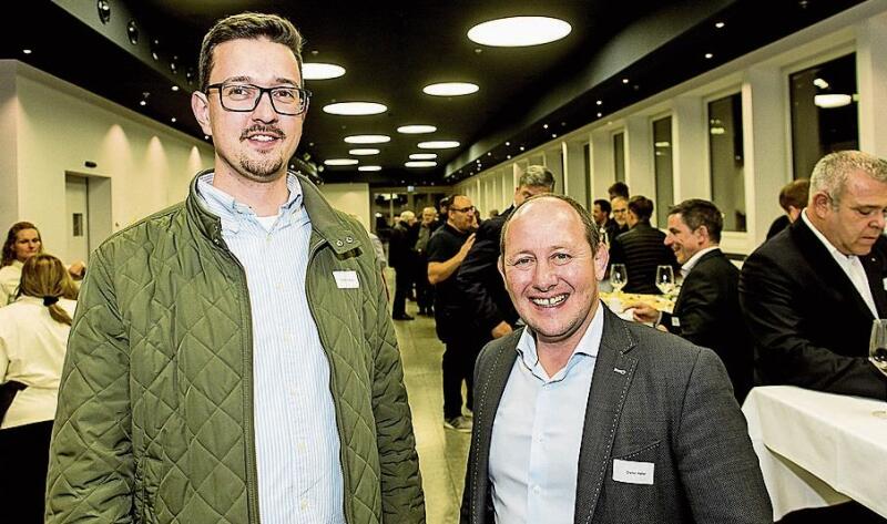 Von links: Patrick Zibung, Grossstadtrat SVP, und Dieter Haller, Kantonsrat SVP, fanden, 30er-Zonen müssten auf den Hauptverkehrsachsen im Kanton Luzern verhindert werden.
